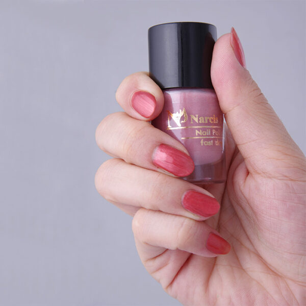 www.narcis beauty.com narcis organic nailpolish golbehi 4